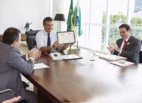 CNTur e Sindiabrabar são recebidas em audiência pelo Governador do Paraná para fortalecer o turismo no Estado.